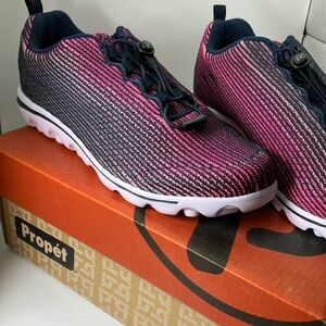 Propet Women’s TravelActiv Xpress Sneakers